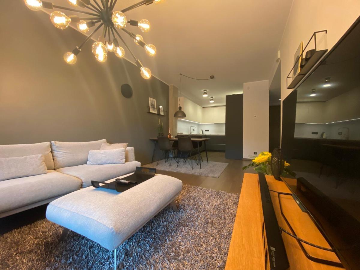 Tonismae Premium Apartment With Sauna Tallinn Exterior photo
