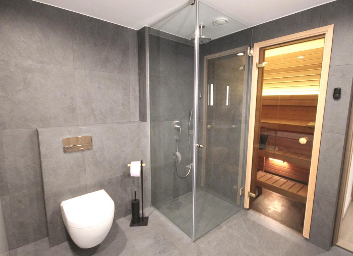 Tonismae Premium Apartment With Sauna Tallinn Exterior photo